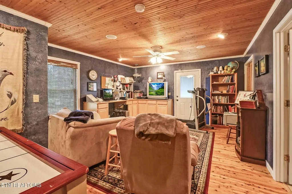 164 Marian Circle Crossville TN 38555