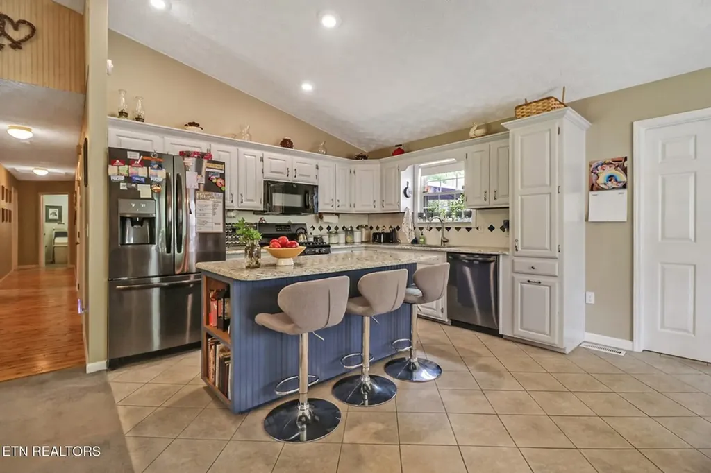 164 Marian Circle Crossville TN 38555