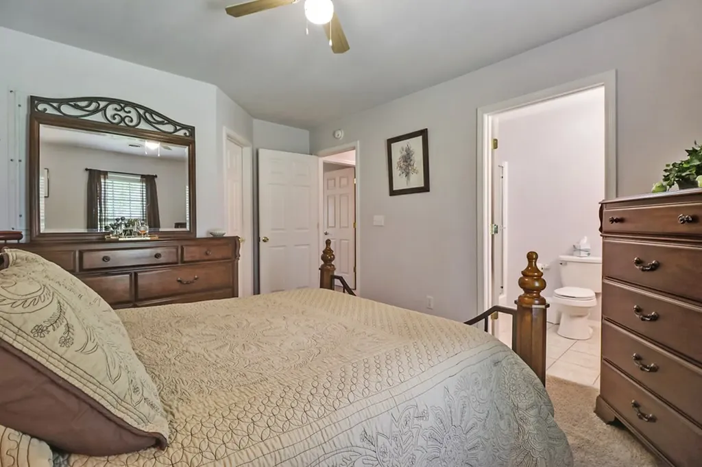 810 Wallace Way Grimsley TN 38565