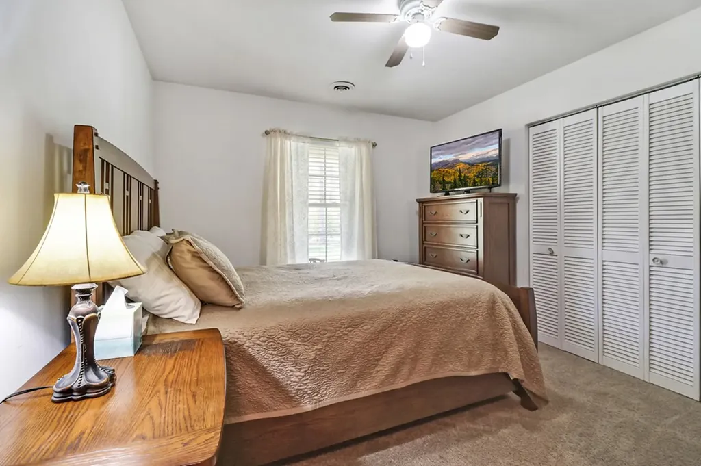 810 Wallace Way Grimsley TN 38565