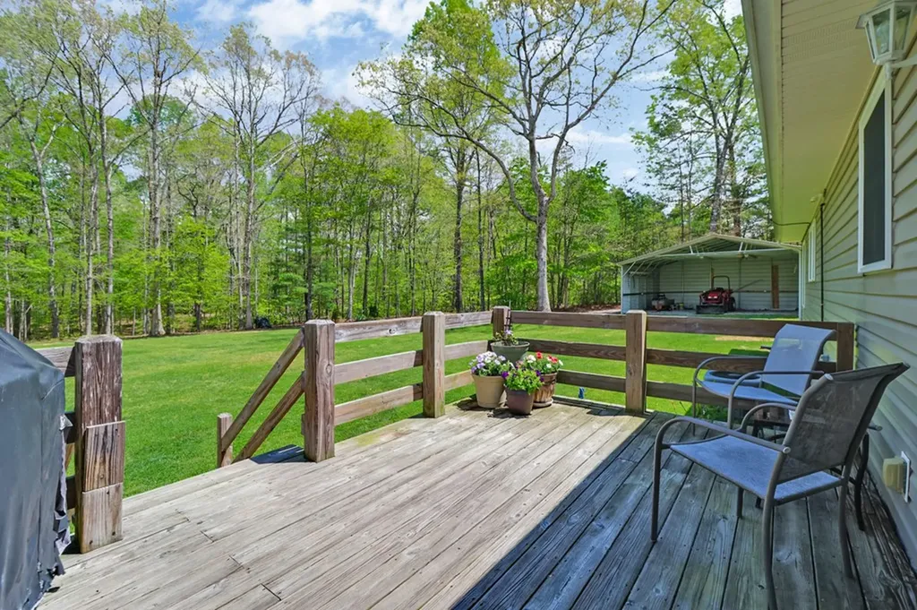 810 Wallace Way Grimsley TN 38565