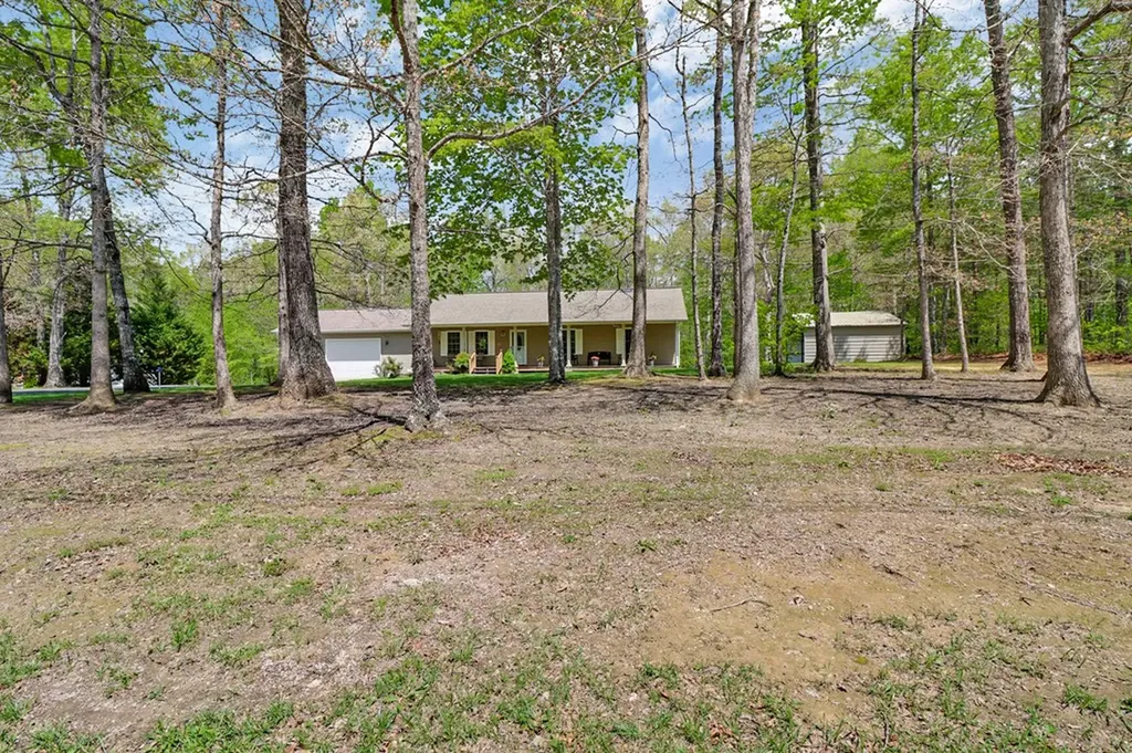 810 Wallace Way Grimsley TN 38565