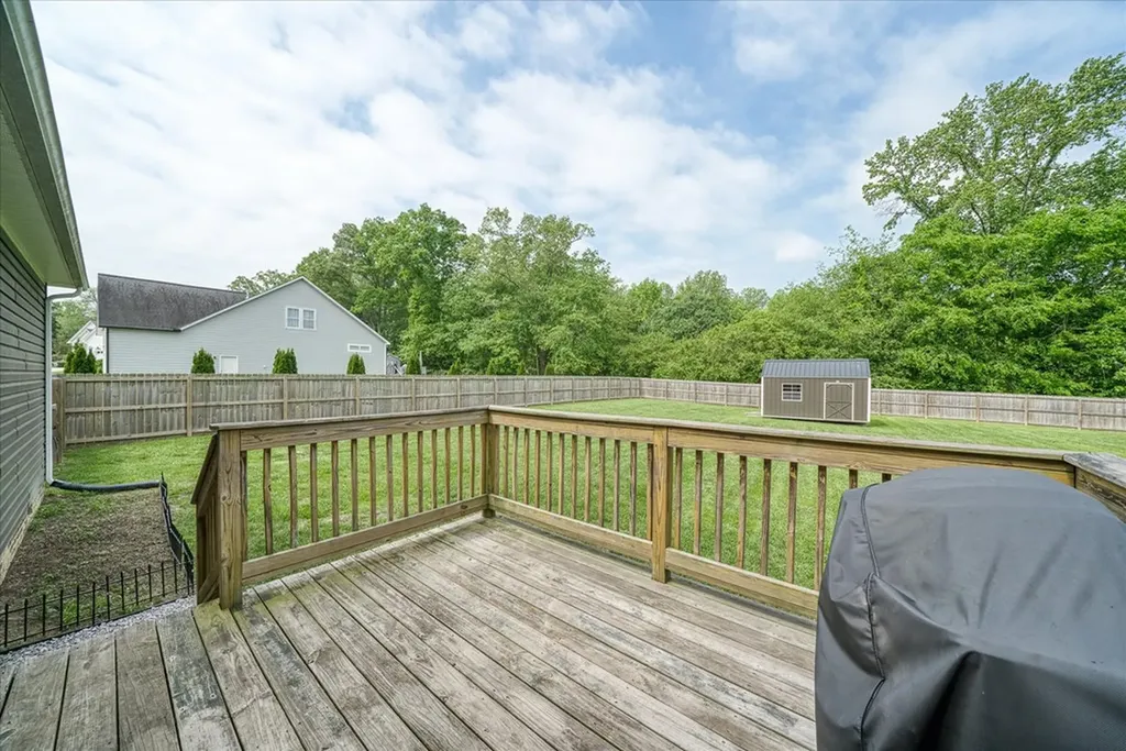 6029 Commodore Circle Baxter TN 38544