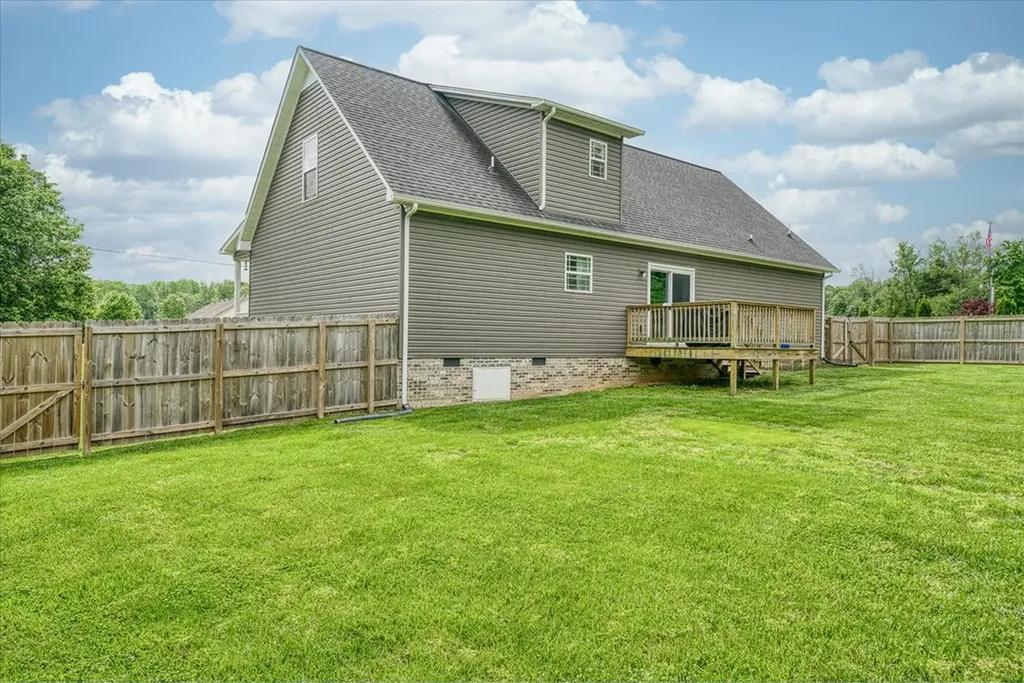 6029 Commodore Circle Baxter TN 38544