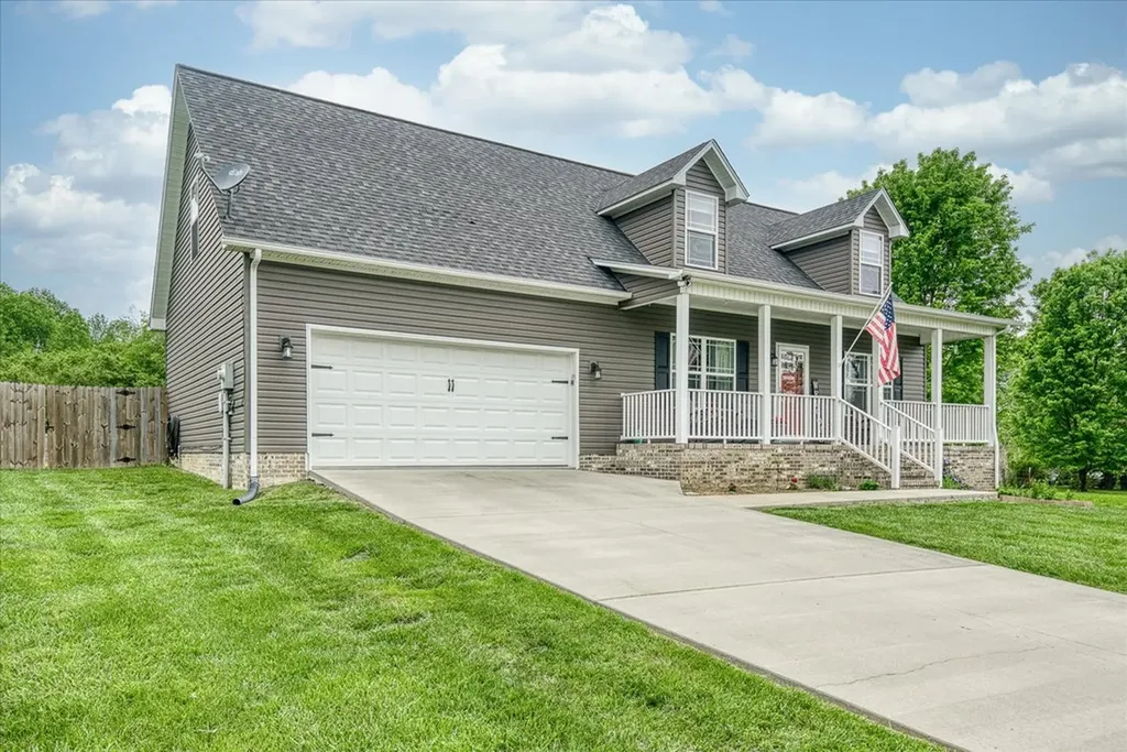 6029 Commodore Circle Baxter TN 38544