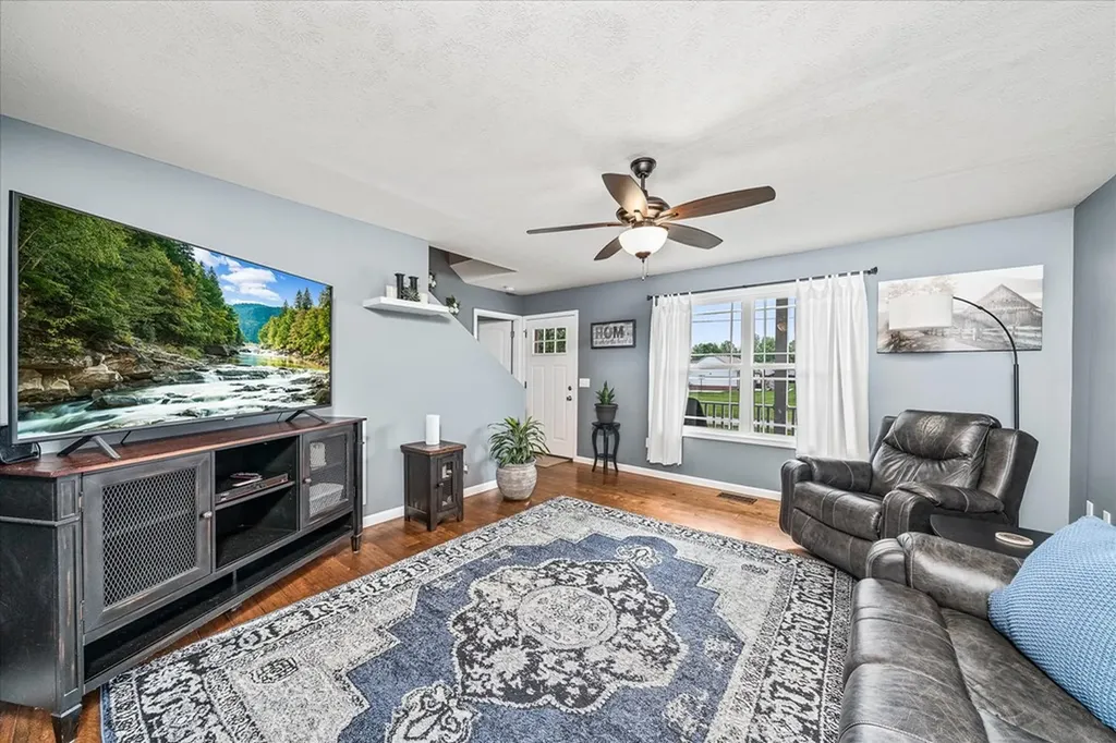 6029 Commodore Circle Baxter TN 38544