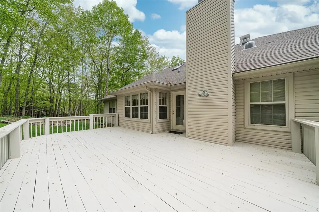 44 Chelteham Lane Crossville TN 38558
