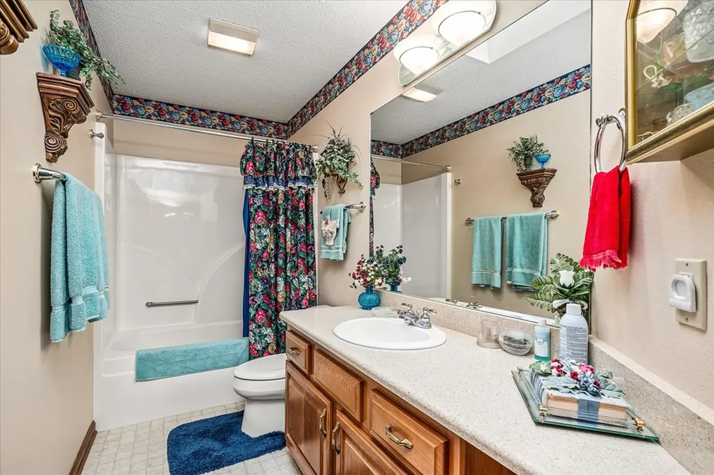 44 Chelteham Lane Crossville TN 38558