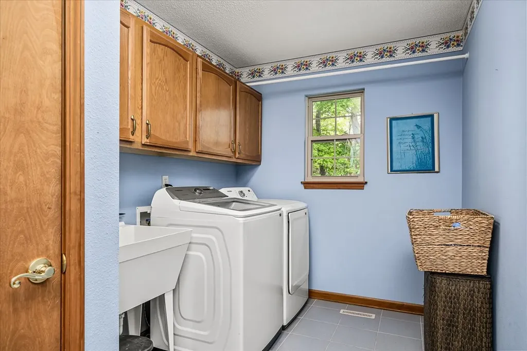 44 Chelteham Lane Crossville TN 38558