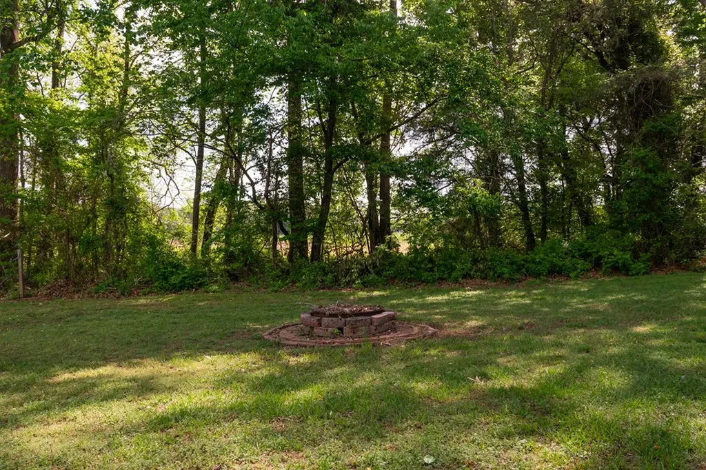 291 Poplar Point Rickman TN 38580