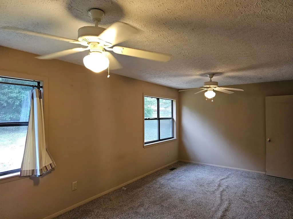 3539 Pinewood Drive Cookeville TN 38501