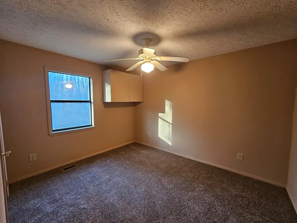 3539 Pinewood Drive Cookeville TN 38501