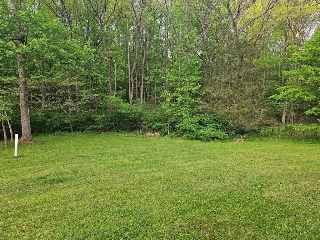 3539 Pinewood Drive Cookeville TN 38501