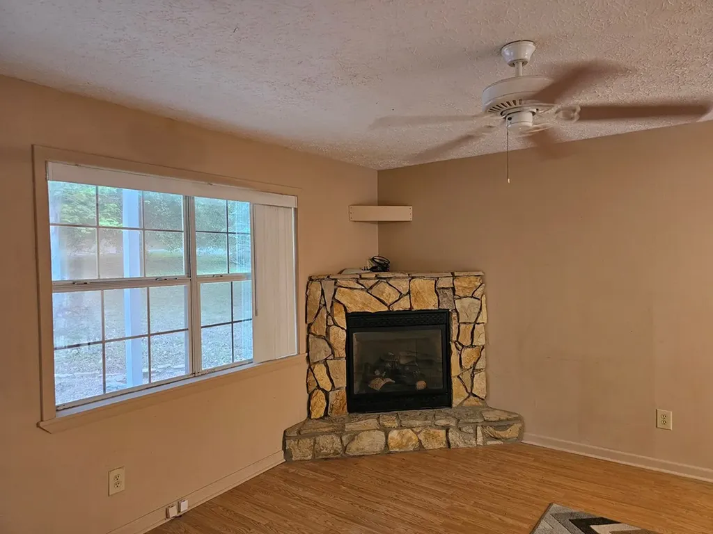 3539 Pinewood Drive Cookeville TN 38501