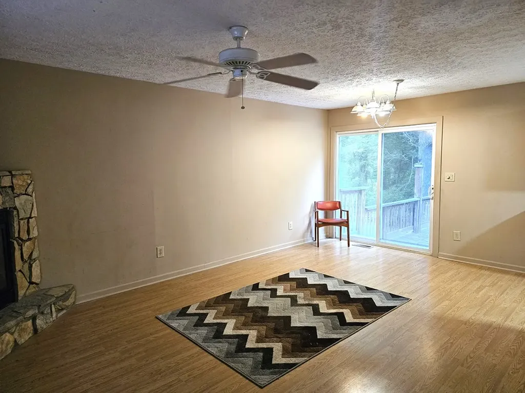 3539 Pinewood Drive Cookeville TN 38501