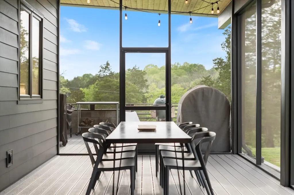 1115 Center Point Road Hendersonville TN 37075