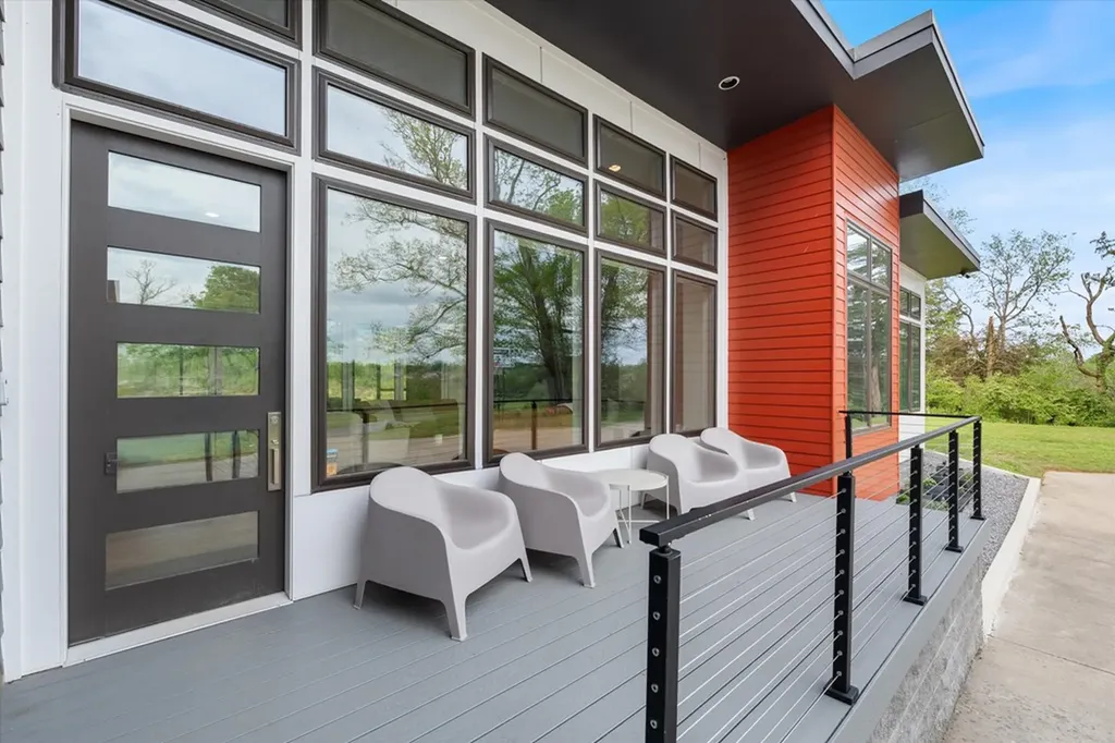 1115 Center Point Road Hendersonville TN 37075