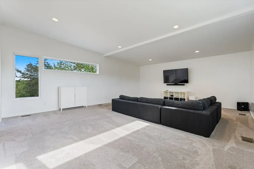 1115 Center Point Road Hendersonville TN 37075