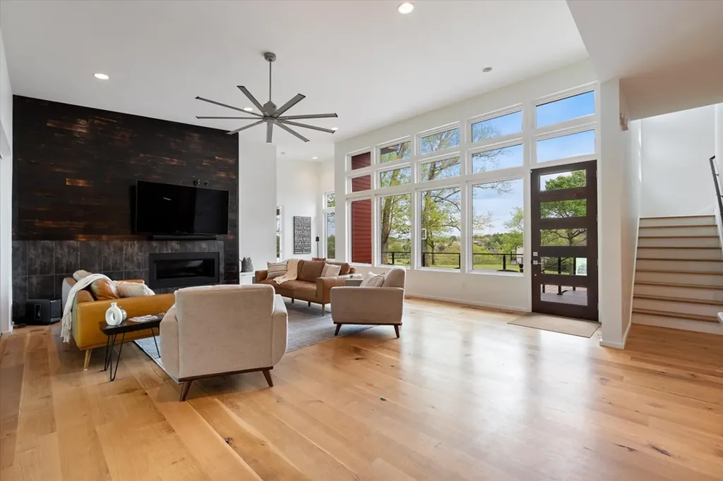 1115 Center Point Road Hendersonville TN 37075