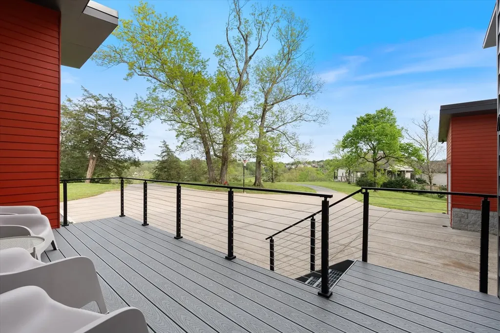 1115 Center Point Road Hendersonville TN 37075