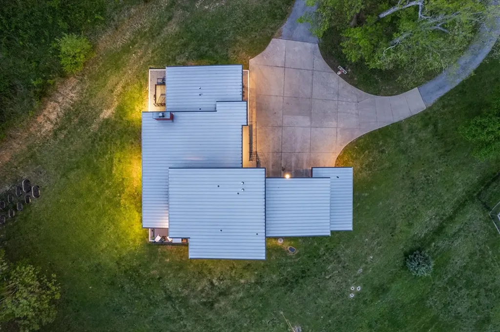 1115 Center Point Road Hendersonville TN 37075