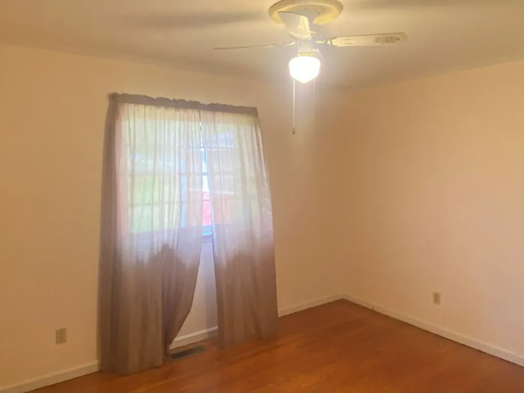 205 Apple Street Baxter TN 38544