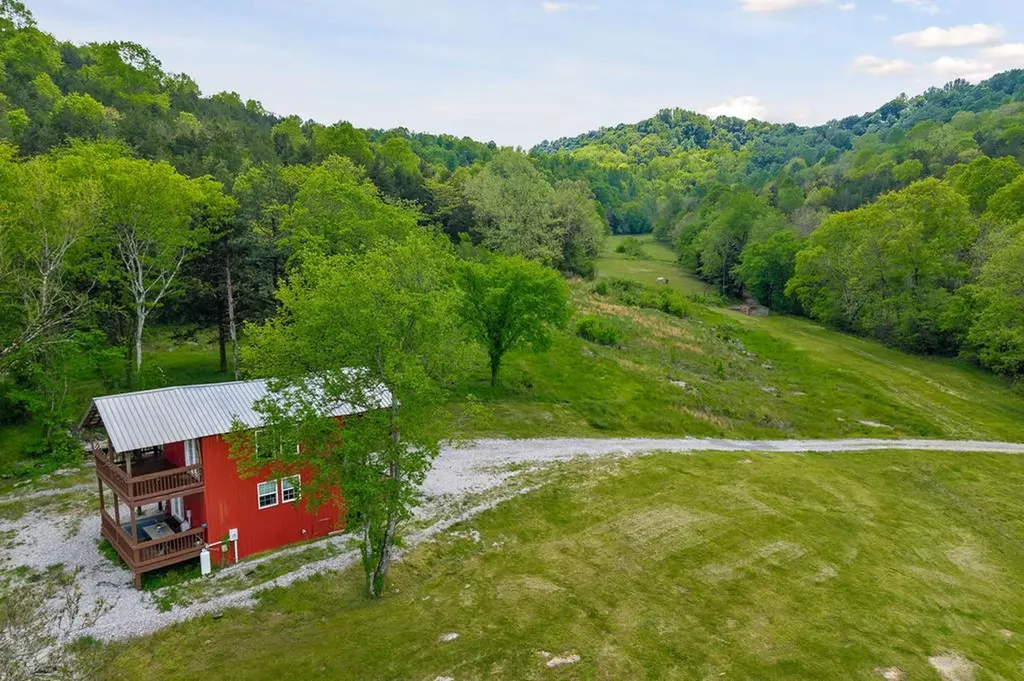 14436 Indian Springs Road Buffalo Valley TN 38548