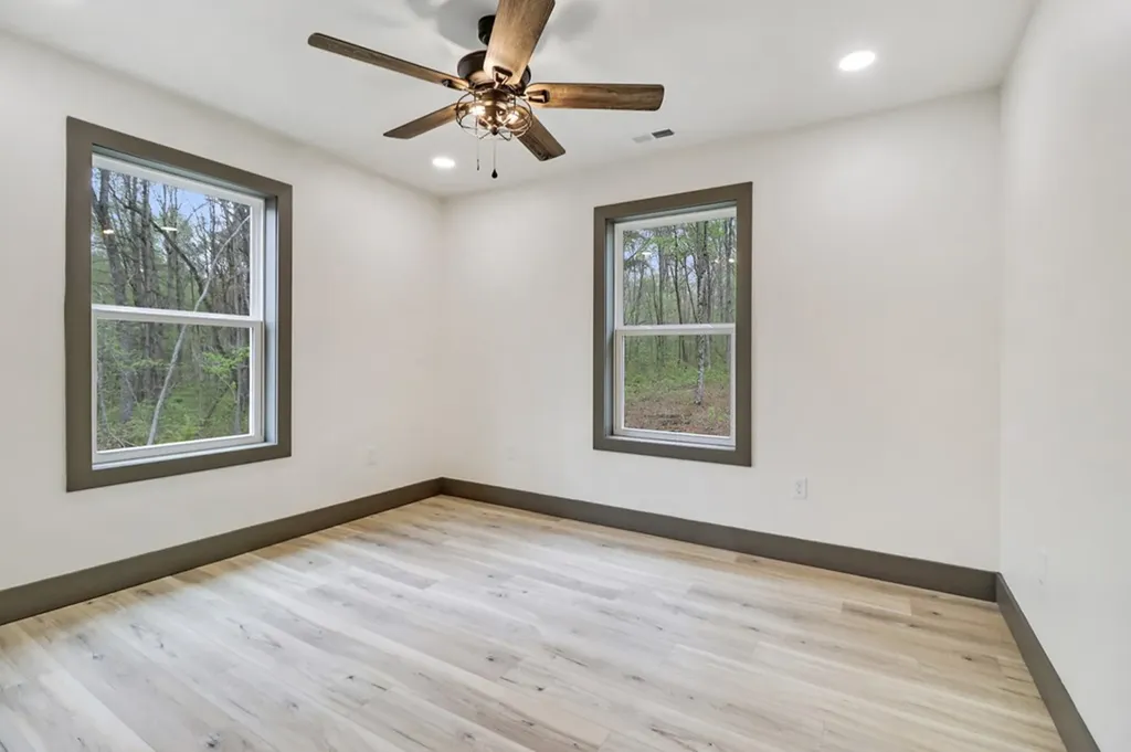 851 River Chase Trail Clarkrange TN 38553