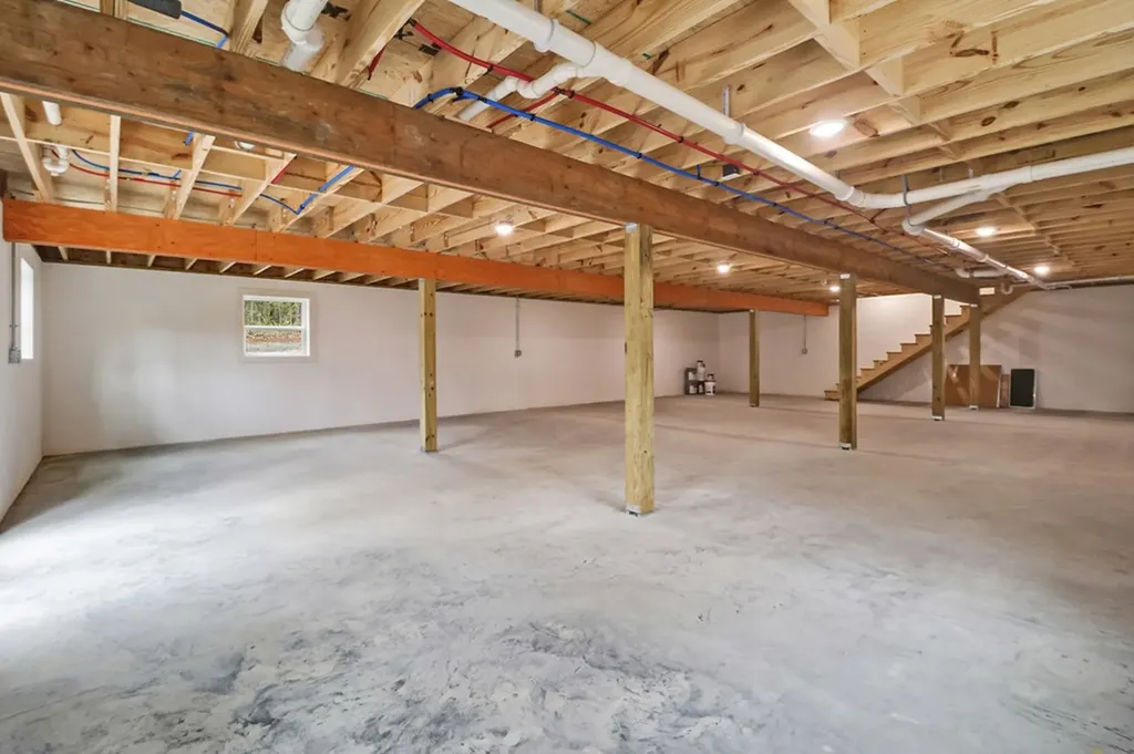 851 River Chase Trail Clarkrange TN 38553