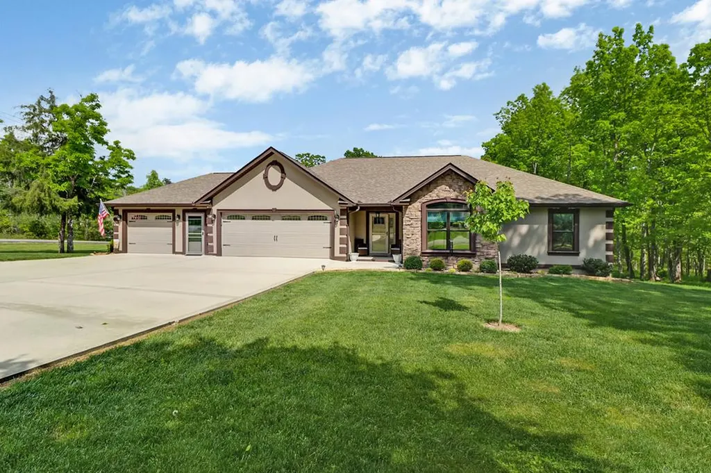 101 Berlingwood Lane Crossville TN 38558