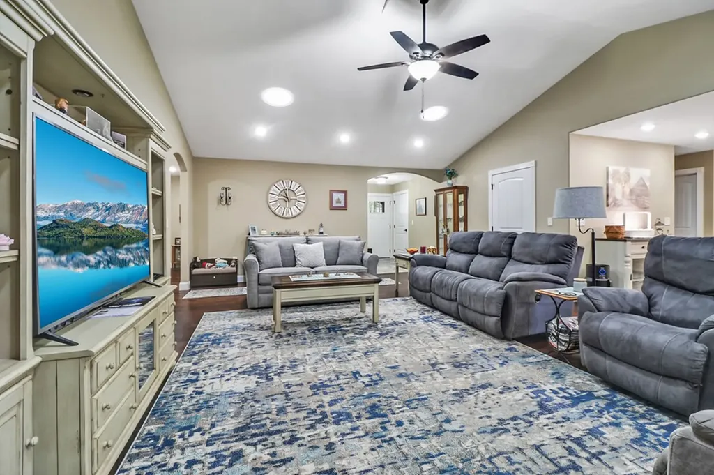 101 Berlingwood Lane Crossville TN 38558