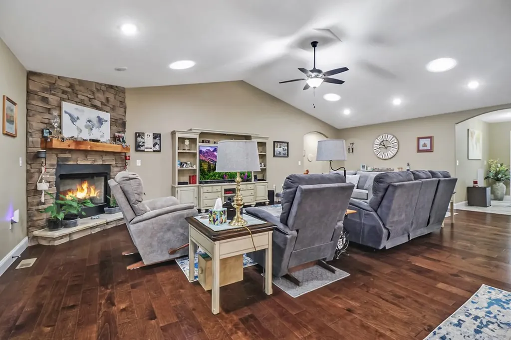 101 Berlingwood Lane Crossville TN 38558