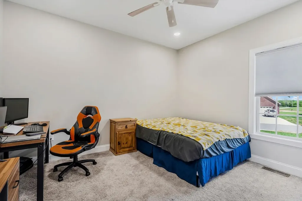 2763 Autumn Woods Trail Cookeville TN 38501