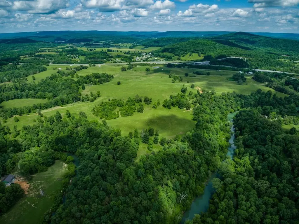 899 Messenger Road Sparta TN 38583