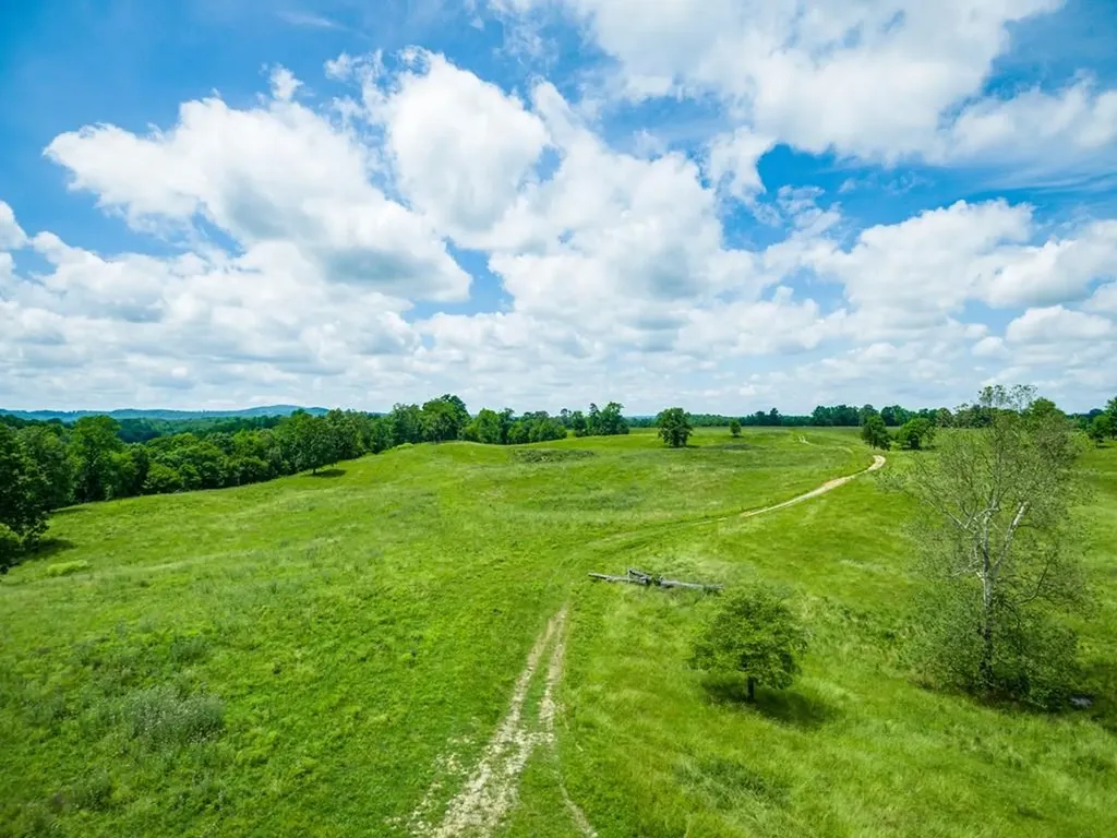 899 Messenger Road Sparta TN 38583