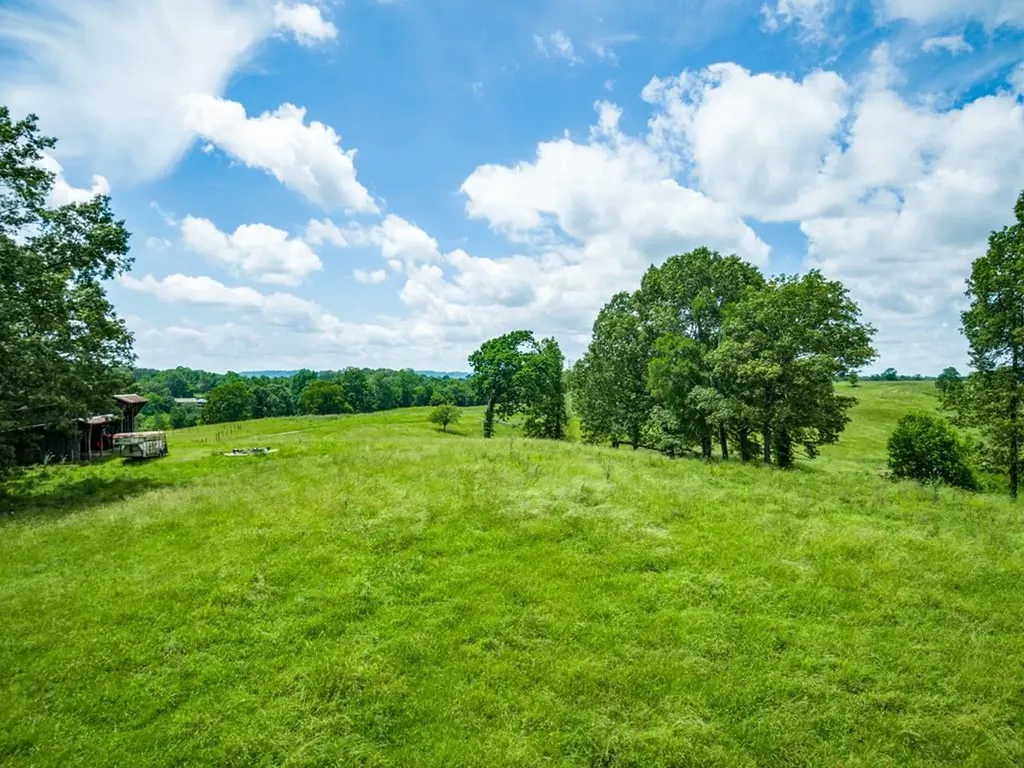 899 Messenger Road Sparta TN 38583