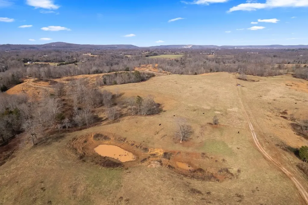 899 Messenger Road Sparta TN 38583