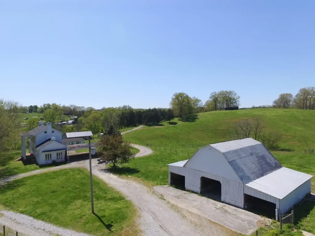 899 Messenger Road Sparta TN 38583