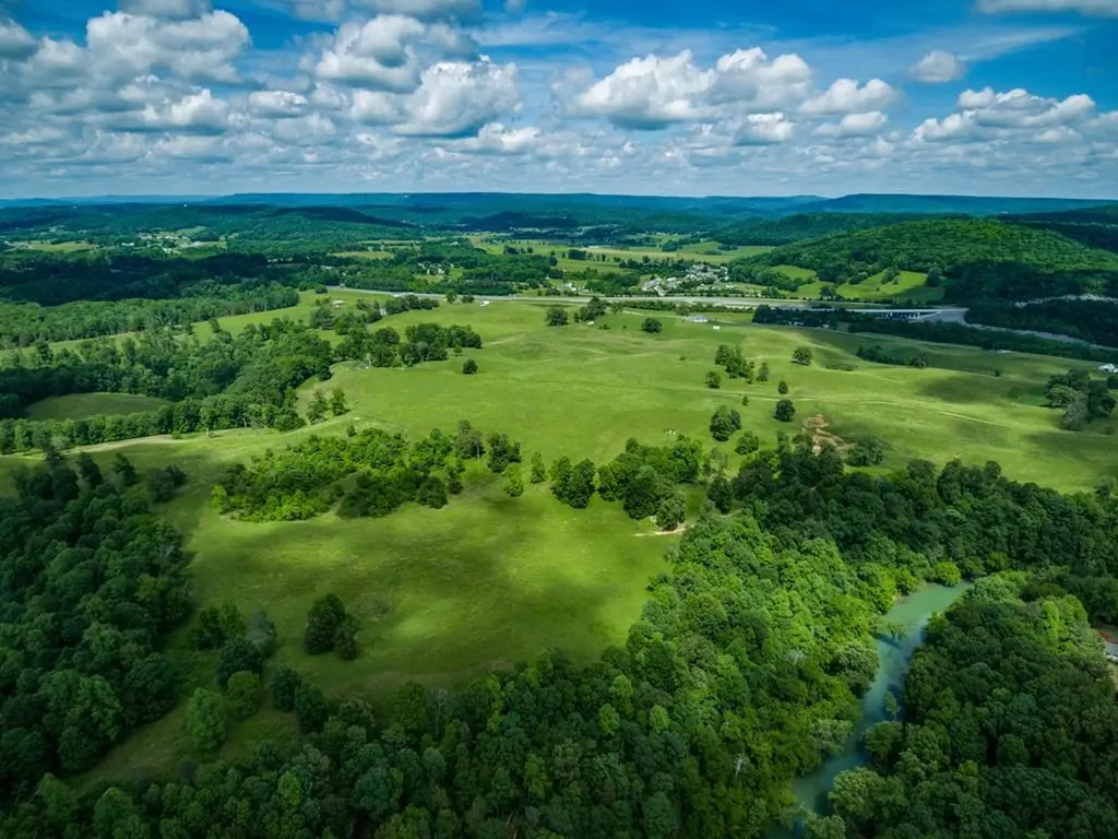 899 Messenger Road Sparta TN 38583