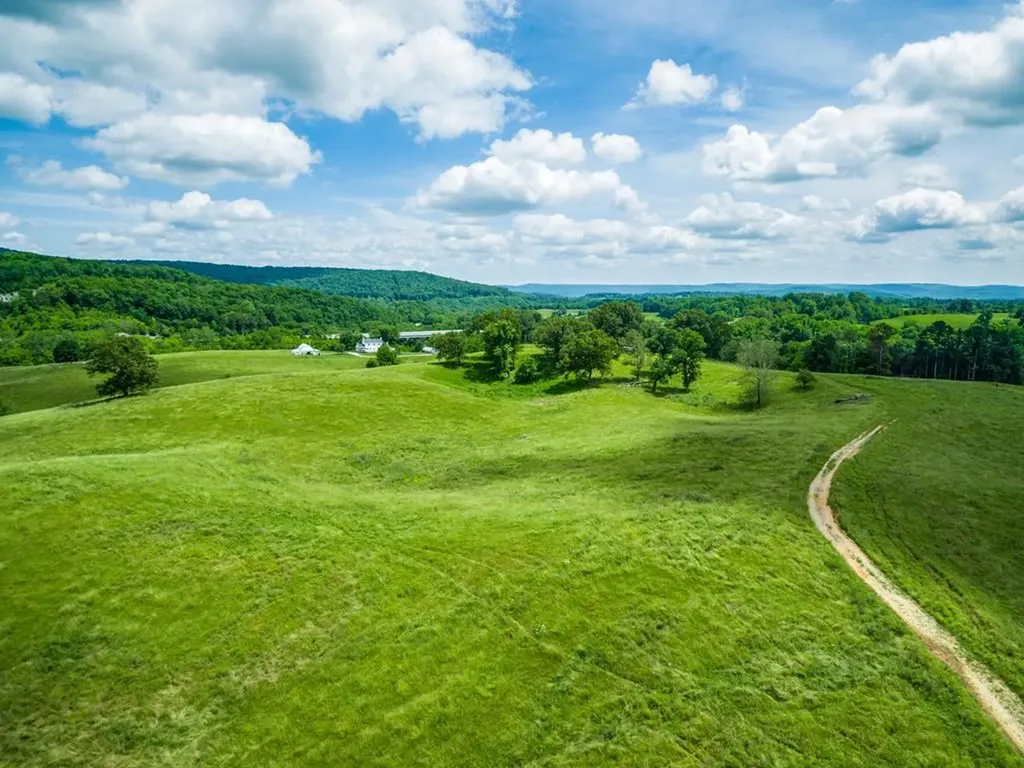 899 Messenger Road Sparta TN 38583