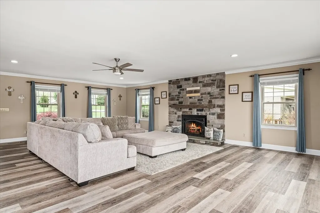 2135 Ona Road Crossville TN 38572