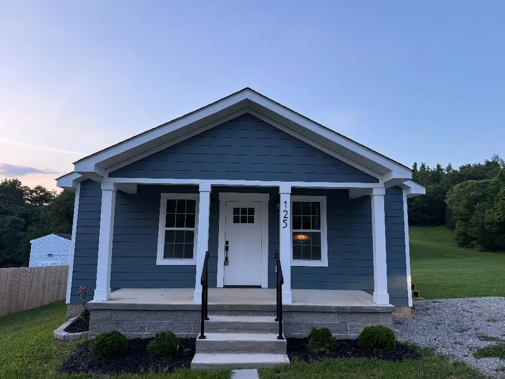 125 School Mountain Road Livingston TN 38570