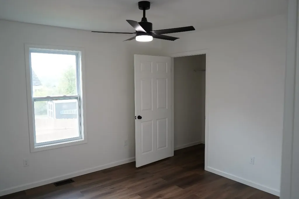 125 School Mountain Road Livingston TN 38570