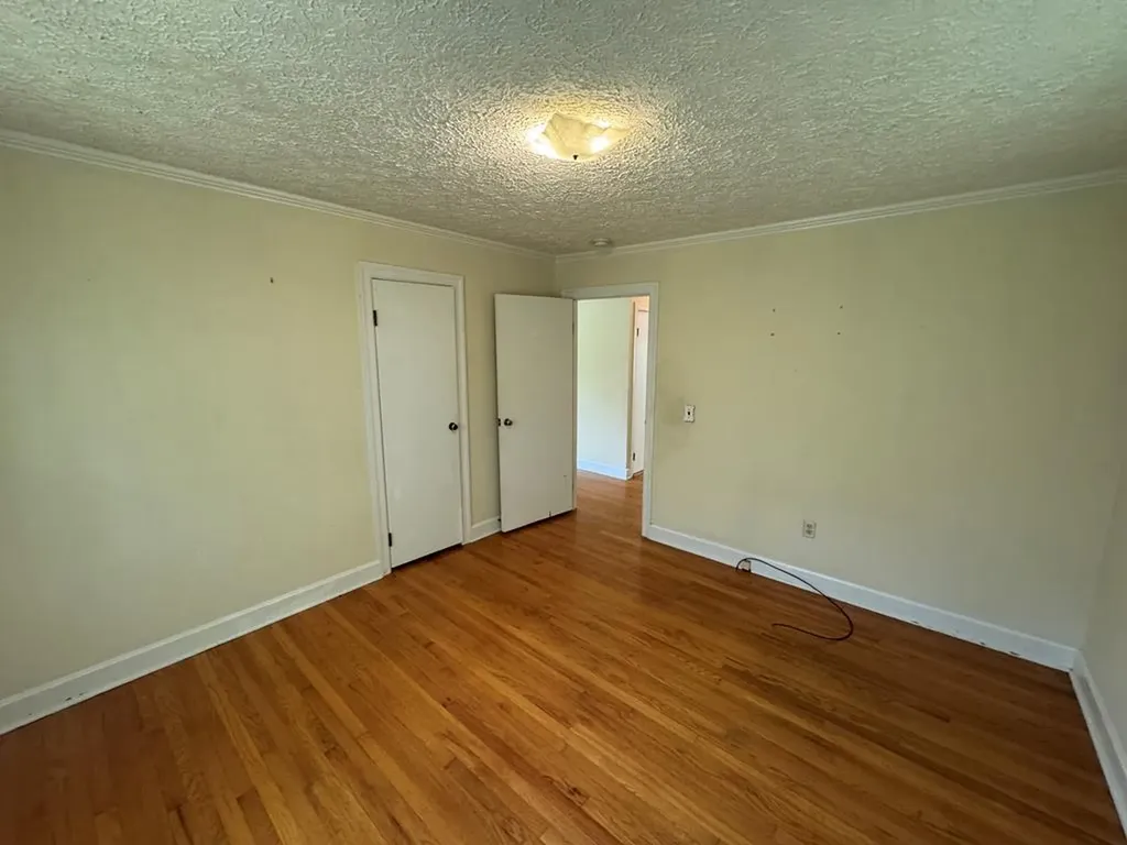 1253 S Dry Valley Road Cookeville TN 38506