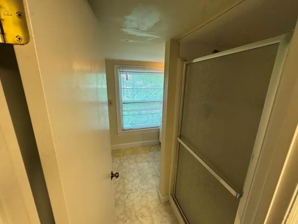 1253 S Dry Valley Road Cookeville TN 38506