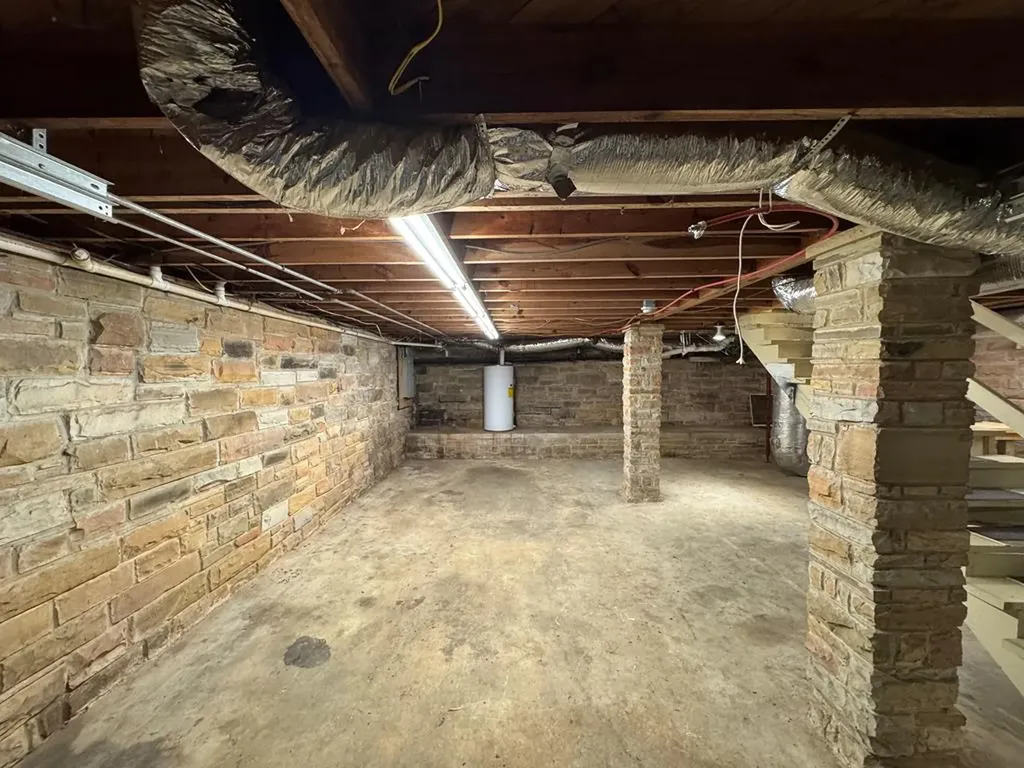 1253 S Dry Valley Road Cookeville TN 38506