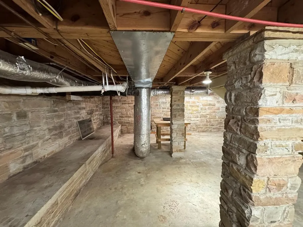 1253 S Dry Valley Road Cookeville TN 38506