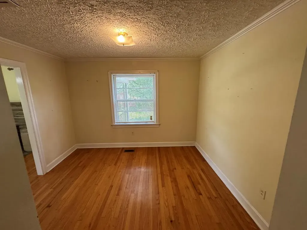 1253 S Dry Valley Road Cookeville TN 38506