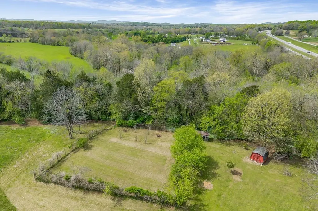 134 Opossum Hollow Road Watertown TN 37184