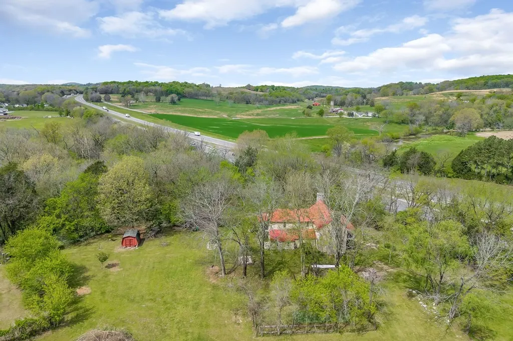 134 Opossum Hollow Road Watertown TN 37184